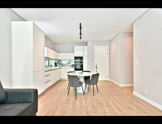 2 BEDROOM APARTMENT FOR SALE IN HOUGHTON